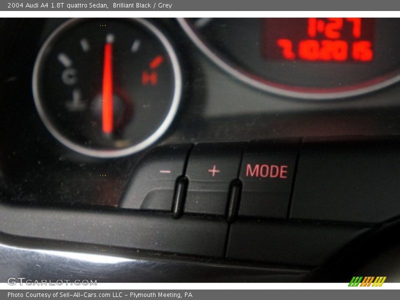 Brilliant Black / Grey 2004 Audi A4 1.8T quattro Sedan