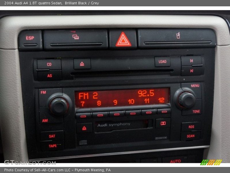 Brilliant Black / Grey 2004 Audi A4 1.8T quattro Sedan