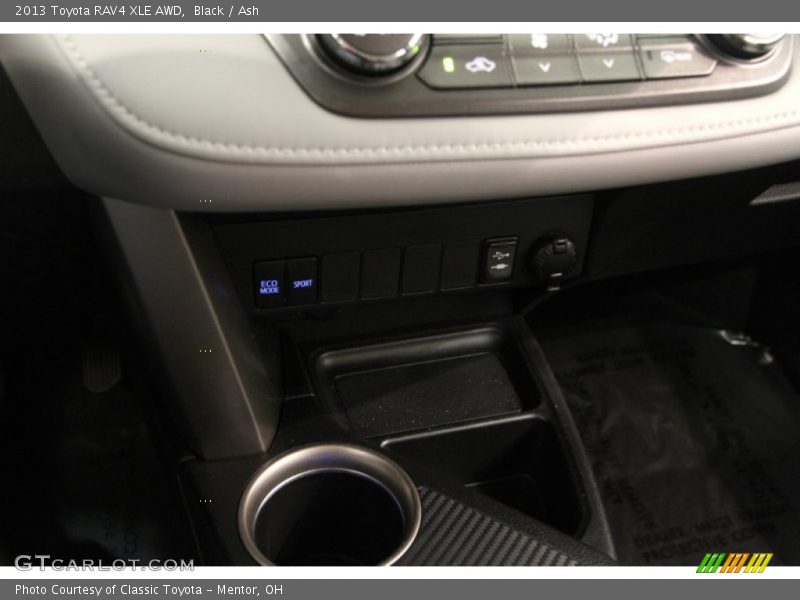 Black / Ash 2013 Toyota RAV4 XLE AWD