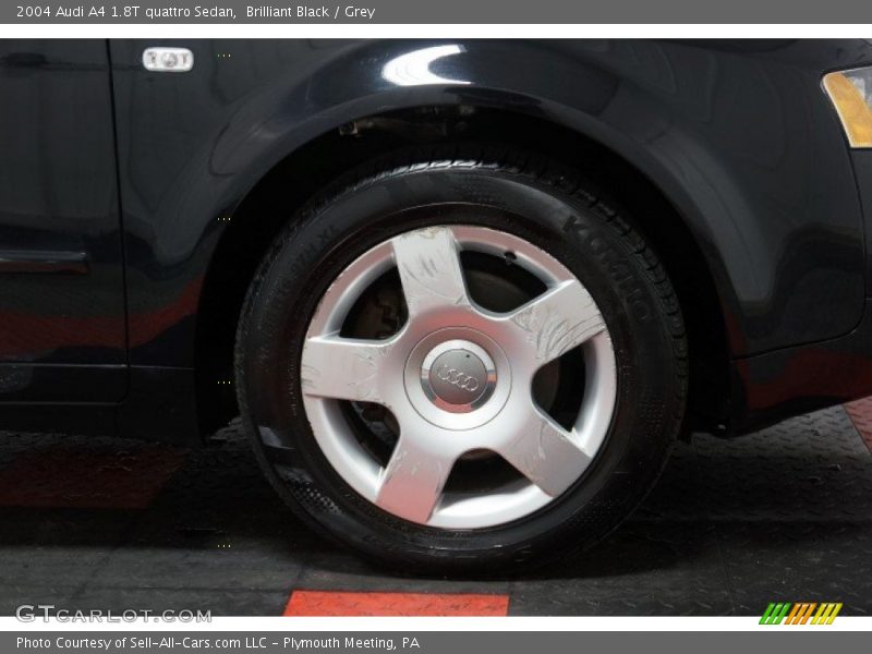 Brilliant Black / Grey 2004 Audi A4 1.8T quattro Sedan