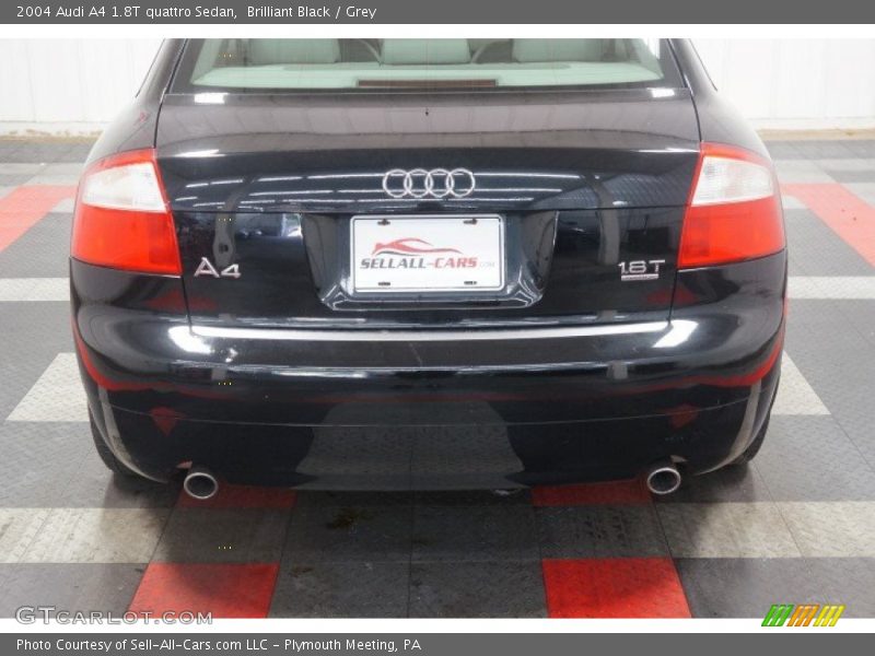 Brilliant Black / Grey 2004 Audi A4 1.8T quattro Sedan