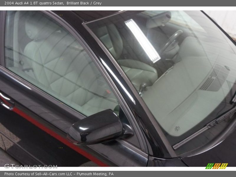 Brilliant Black / Grey 2004 Audi A4 1.8T quattro Sedan
