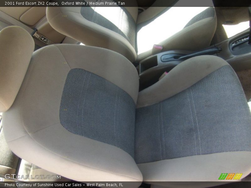 Oxford White / Medium Prairie Tan 2001 Ford Escort ZX2 Coupe