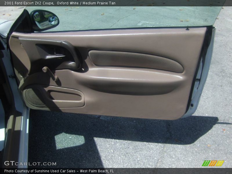 Oxford White / Medium Prairie Tan 2001 Ford Escort ZX2 Coupe