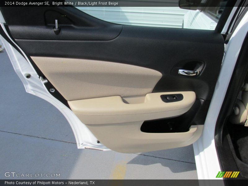 Bright White / Black/Light Frost Beige 2014 Dodge Avenger SE