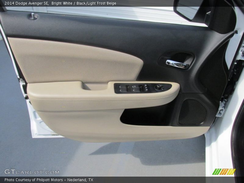 Bright White / Black/Light Frost Beige 2014 Dodge Avenger SE