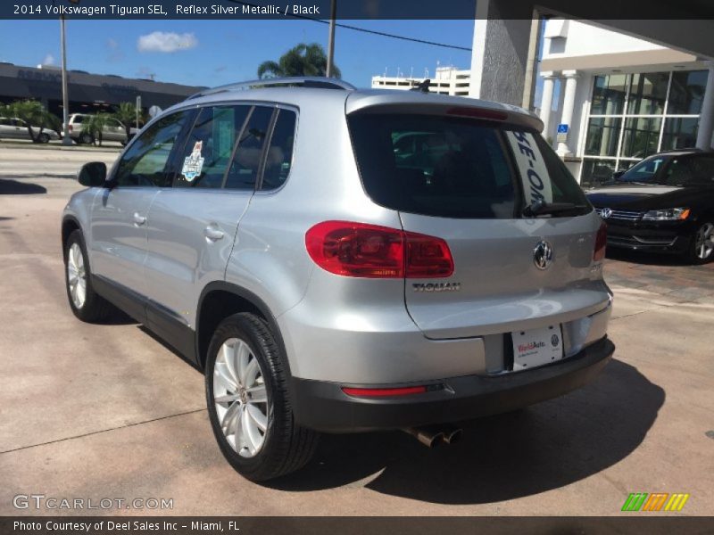 Reflex Silver Metallic / Black 2014 Volkswagen Tiguan SEL