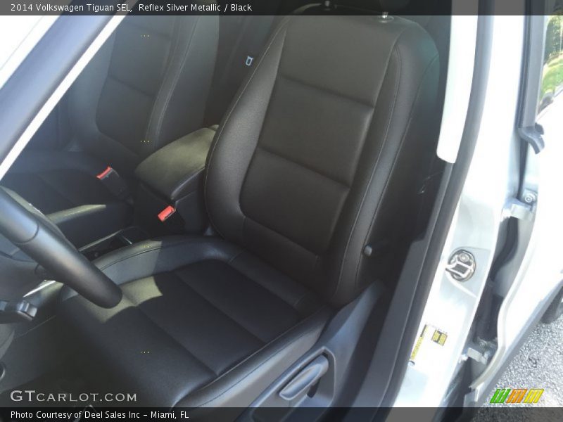 Reflex Silver Metallic / Black 2014 Volkswagen Tiguan SEL