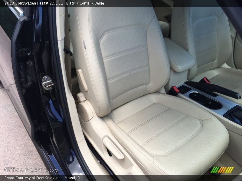 Black / Cornsilk Beige 2013 Volkswagen Passat 2.5L SE