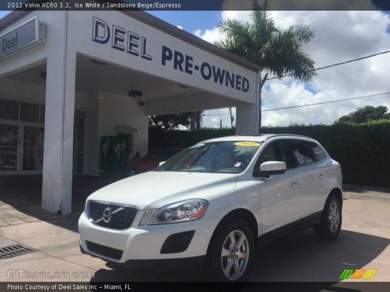 Ice White / Sandstone Beige/Espresso 2012 Volvo XC60 3.2