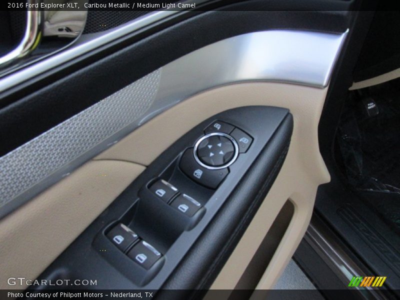 Controls of 2016 Explorer XLT