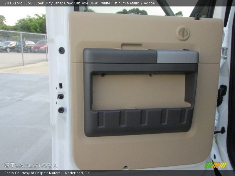 Door Panel of 2016 F350 Super Duty Lariat Crew Cab 4x4 DRW
