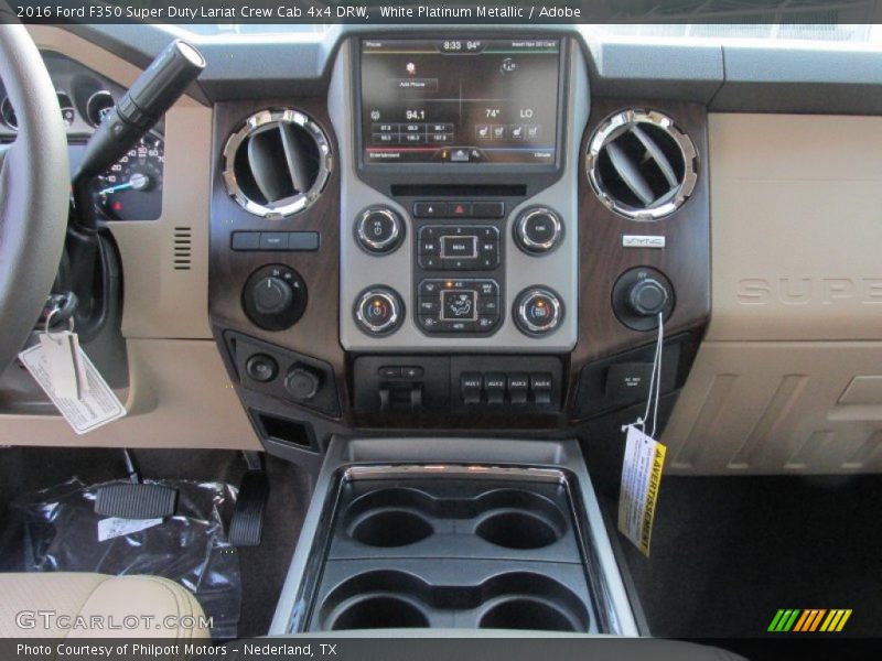 Controls of 2016 F350 Super Duty Lariat Crew Cab 4x4 DRW