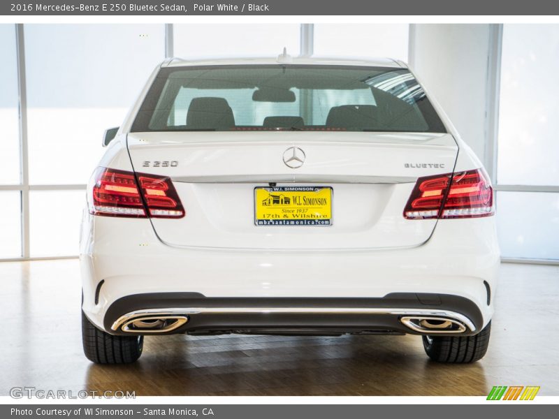Polar White / Black 2016 Mercedes-Benz E 250 Bluetec Sedan