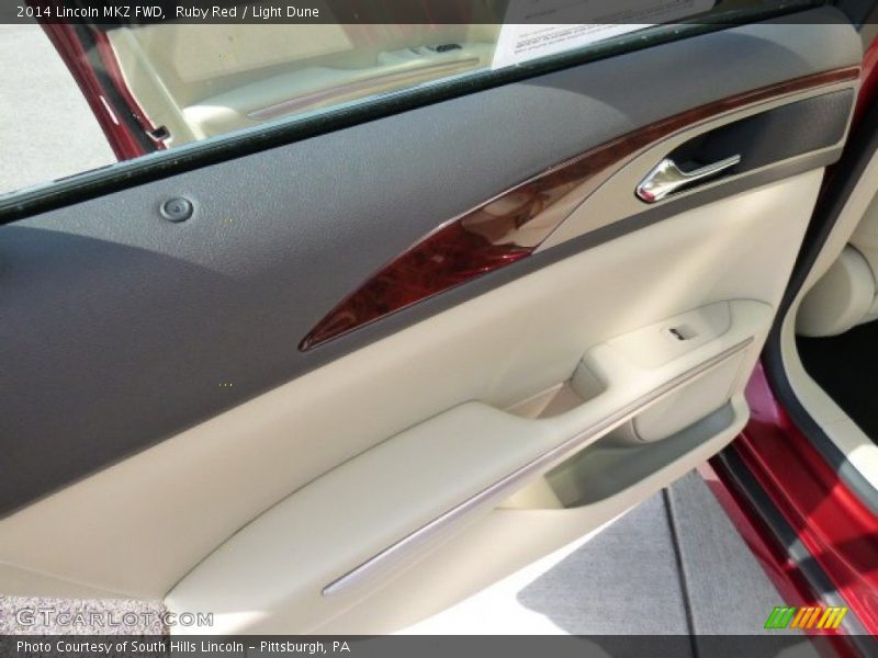 Ruby Red / Light Dune 2014 Lincoln MKZ FWD