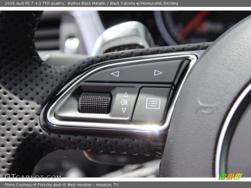 Controls of 2016 RS 7 4.0 TFSI quattro