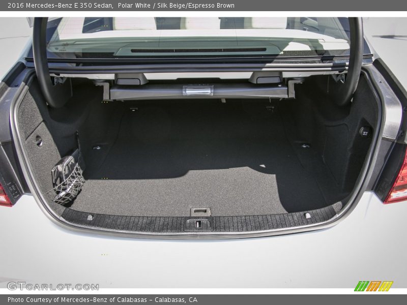 Polar White / Silk Beige/Espresso Brown 2016 Mercedes-Benz E 350 Sedan