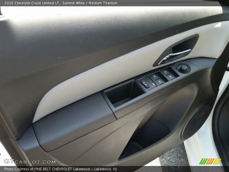 Summit White / Medium Titanium 2016 Chevrolet Cruze Limited LT