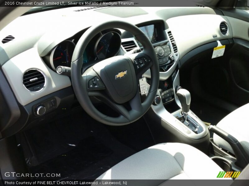 Silver Ice Metallic / Medium Titanium 2016 Chevrolet Cruze Limited LT