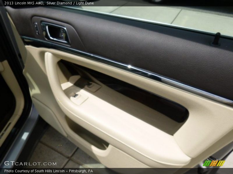 Silver Diamond / Light Dune 2013 Lincoln MKS AWD