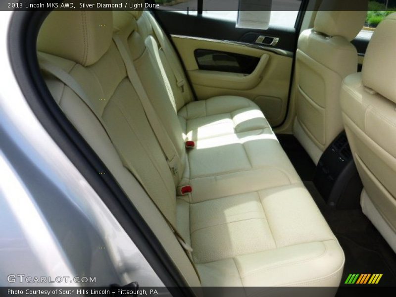 Silver Diamond / Light Dune 2013 Lincoln MKS AWD