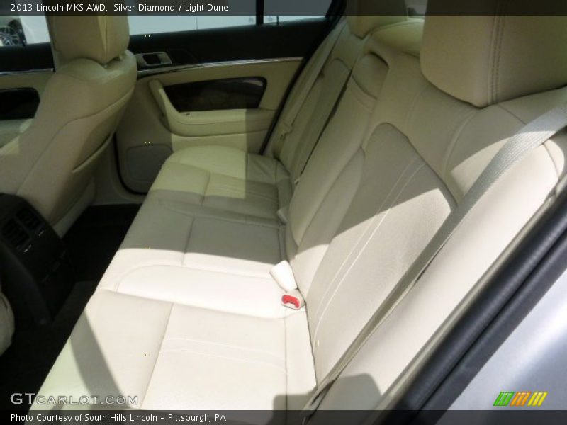 Silver Diamond / Light Dune 2013 Lincoln MKS AWD