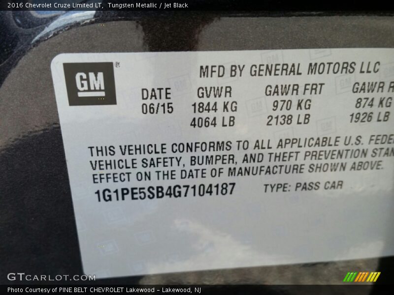 Tungsten Metallic / Jet Black 2016 Chevrolet Cruze Limited LT