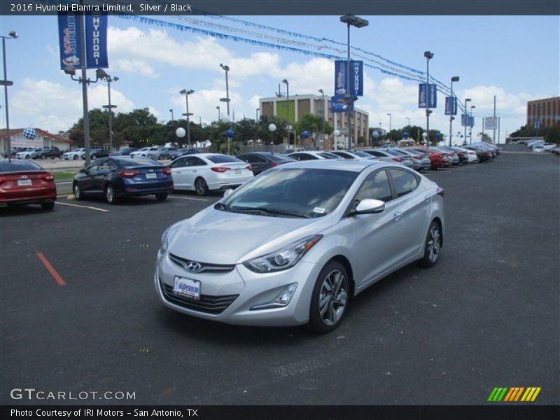 Silver / Black 2016 Hyundai Elantra Limited