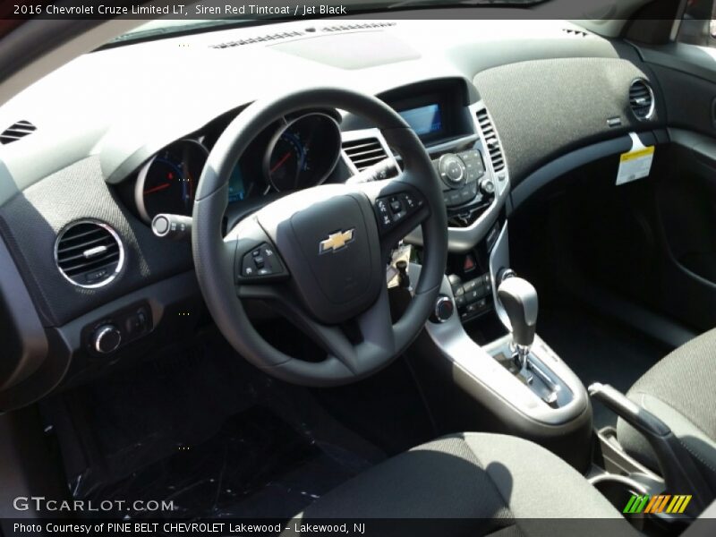 Siren Red Tintcoat / Jet Black 2016 Chevrolet Cruze Limited LT