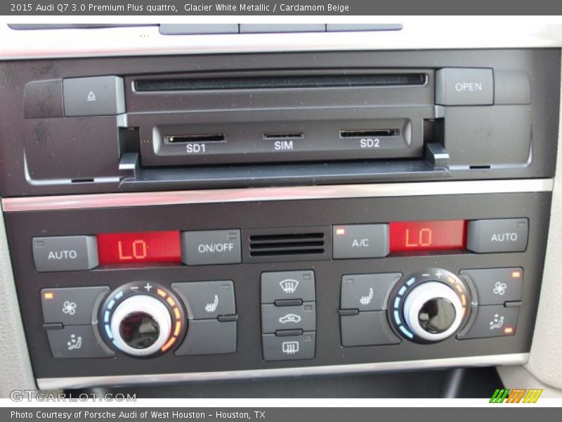 Glacier White Metallic / Cardamom Beige 2015 Audi Q7 3.0 Premium Plus quattro