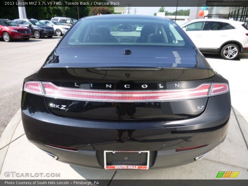 Tuxedo Black / Charcoal Black 2013 Lincoln MKZ 3.7L V6 FWD