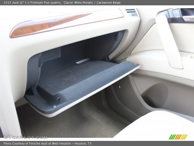 Glacier White Metallic / Cardamom Beige 2015 Audi Q7 3.0 Premium Plus quattro