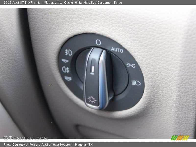Glacier White Metallic / Cardamom Beige 2015 Audi Q7 3.0 Premium Plus quattro