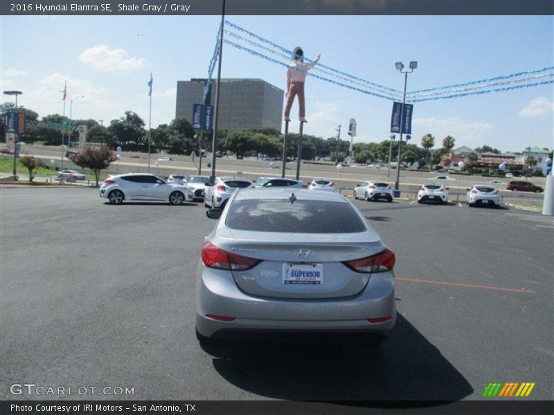Shale Gray / Gray 2016 Hyundai Elantra SE