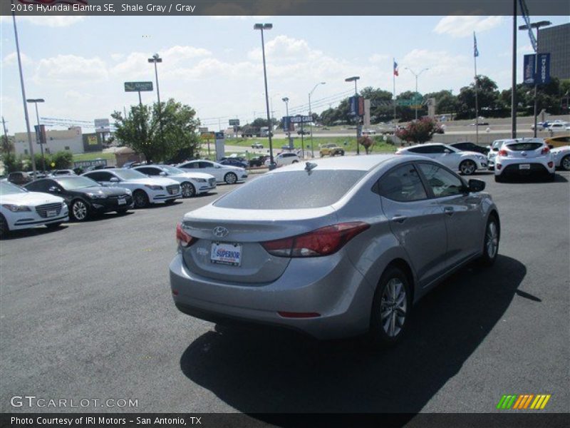 Shale Gray / Gray 2016 Hyundai Elantra SE