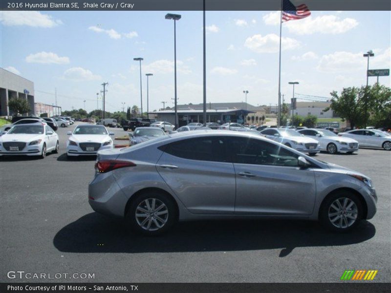 Shale Gray / Gray 2016 Hyundai Elantra SE
