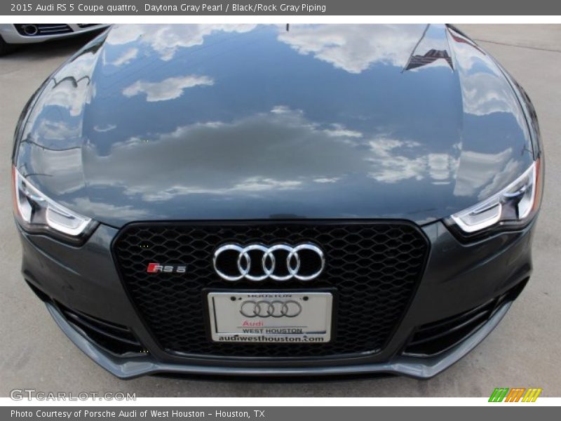 Daytona Gray Pearl / Black/Rock Gray Piping 2015 Audi RS 5 Coupe quattro
