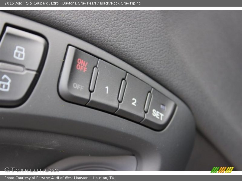 Controls of 2015 RS 5 Coupe quattro