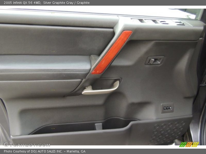 Silver Graphite Gray / Graphite 2005 Infiniti QX 56 4WD