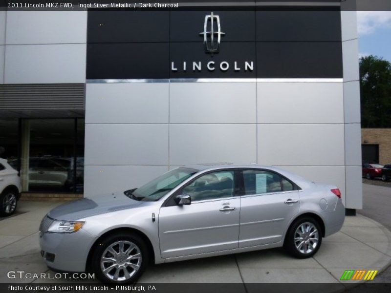 Ingot Silver Metallic / Dark Charcoal 2011 Lincoln MKZ FWD
