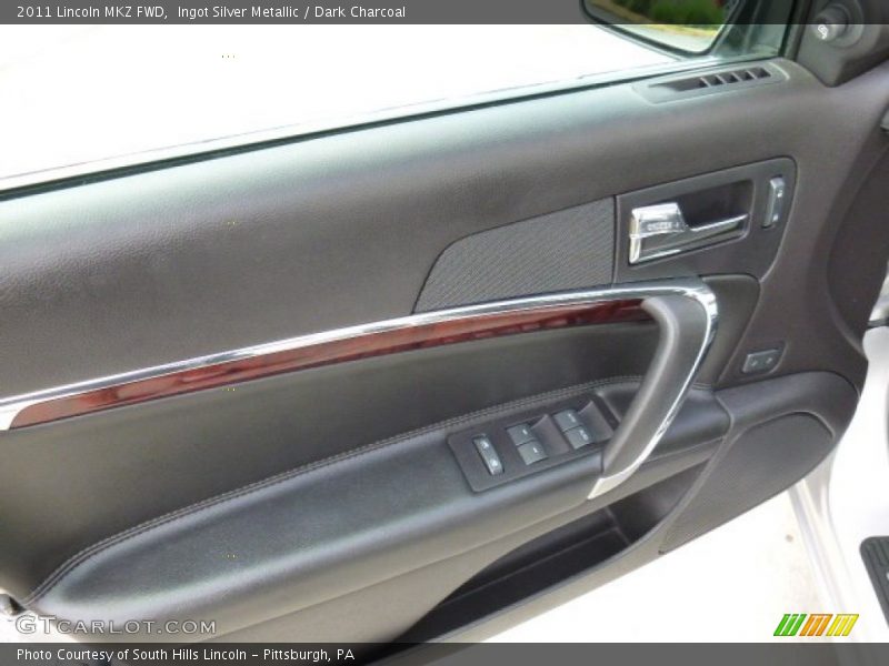 Ingot Silver Metallic / Dark Charcoal 2011 Lincoln MKZ FWD
