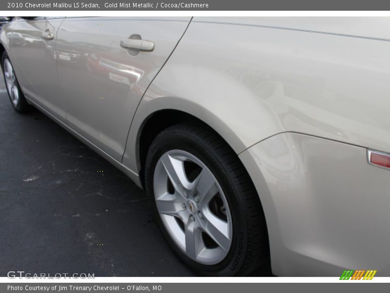 Gold Mist Metallic / Cocoa/Cashmere 2010 Chevrolet Malibu LS Sedan