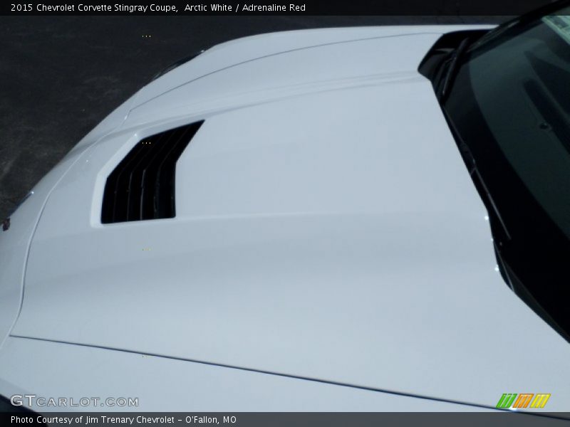 Arctic White / Adrenaline Red 2015 Chevrolet Corvette Stingray Coupe