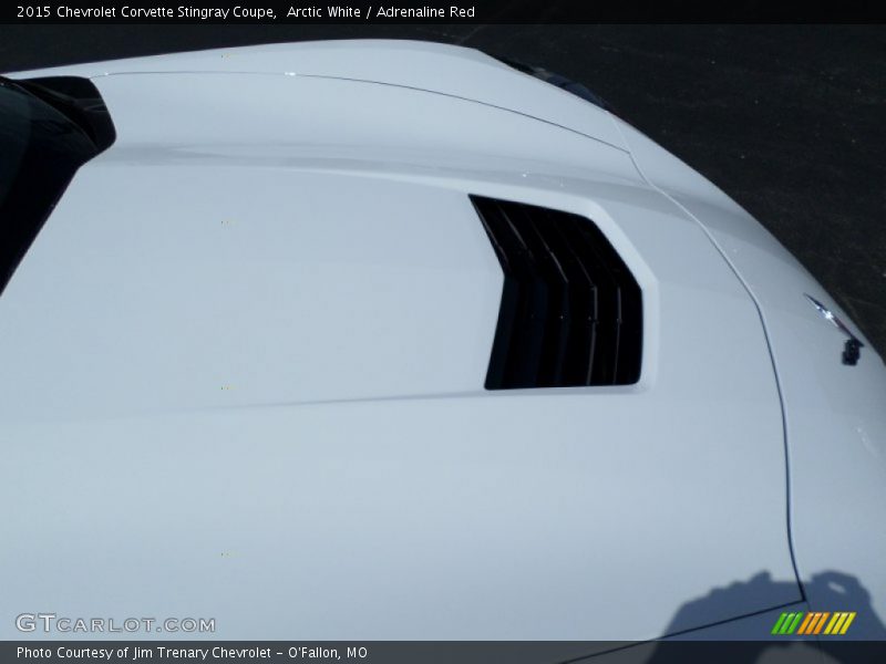 Arctic White / Adrenaline Red 2015 Chevrolet Corvette Stingray Coupe