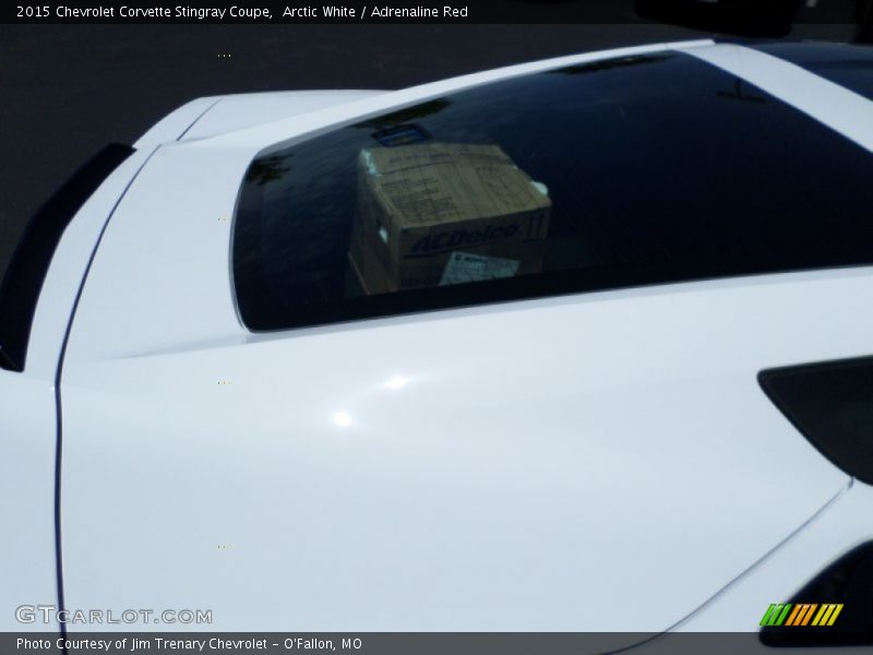 Arctic White / Adrenaline Red 2015 Chevrolet Corvette Stingray Coupe