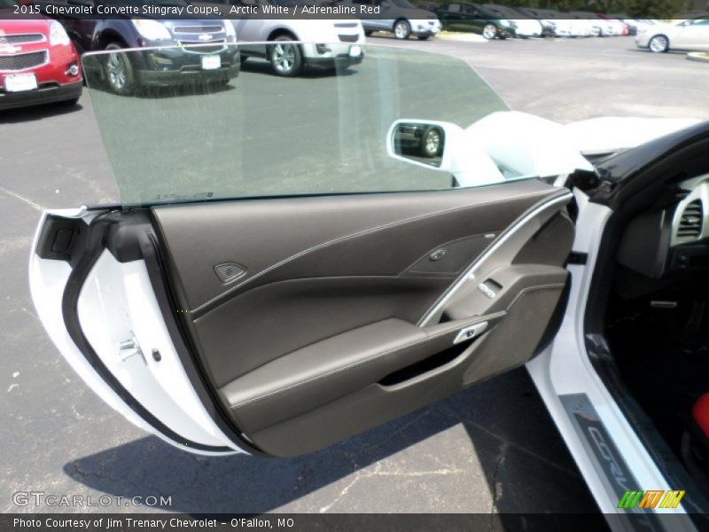 Arctic White / Adrenaline Red 2015 Chevrolet Corvette Stingray Coupe