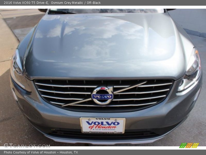 Osmium Grey Metallic / Off-Black 2016 Volvo XC60 T5 Drive-E