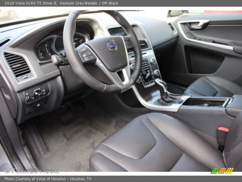 Osmium Grey Metallic / Off-Black 2016 Volvo XC60 T5 Drive-E