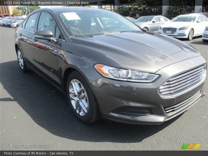 Magnetic Metallic / Charcoal Black 2015 Ford Fusion SE