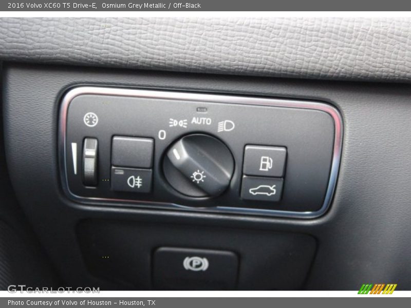 Osmium Grey Metallic / Off-Black 2016 Volvo XC60 T5 Drive-E